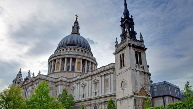 st pauls cathedral in london PYLVCF4 min scaled min
