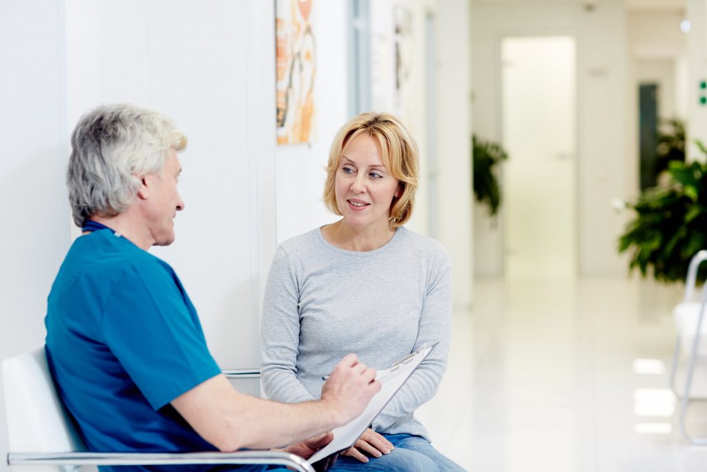 All-inclusive Check Up In Turkey And 2022 Prices 3 patient and surgeon 8N8VSPS min