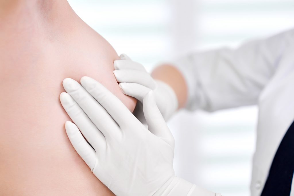 Bei za upasuaji wa Breast Asymmetry nchini Uturuki