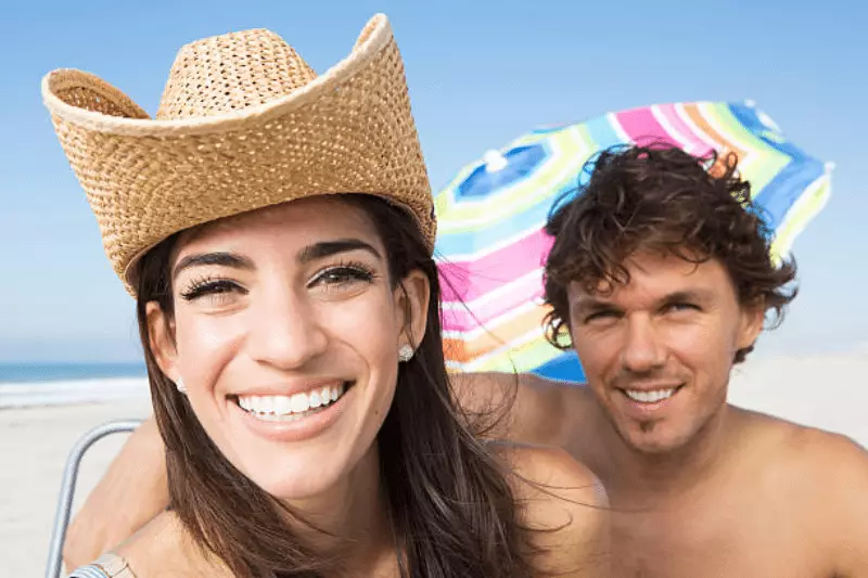 Which Country Is the Best Price for Hollywood Smile? 6 Background 25 11