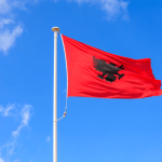 Kancero-Traktado En Albanio