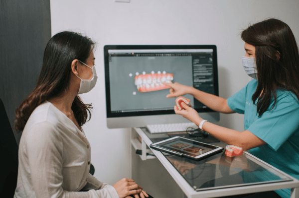 Dental Implants and Dentures: Which Dental Treatment Is Best For You? 4 Dental Implants and Dentures